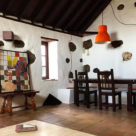 Casa Lupe. Art-inspired Courtyard House In * Teguise (Lanzarote)