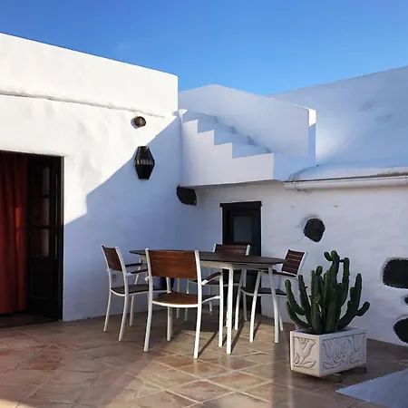 Casa Lupe. Art-inspired Courtyard House In * Teguise (Lanzarote)
