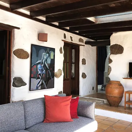 Casa Lupe. Art-inspired Courtyard House In * Teguise (Lanzarote)