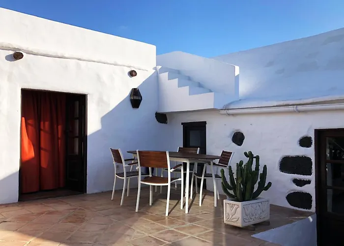 Casa Lupe. Art-inspired Courtyard House In * Teguise (Lanzarote)