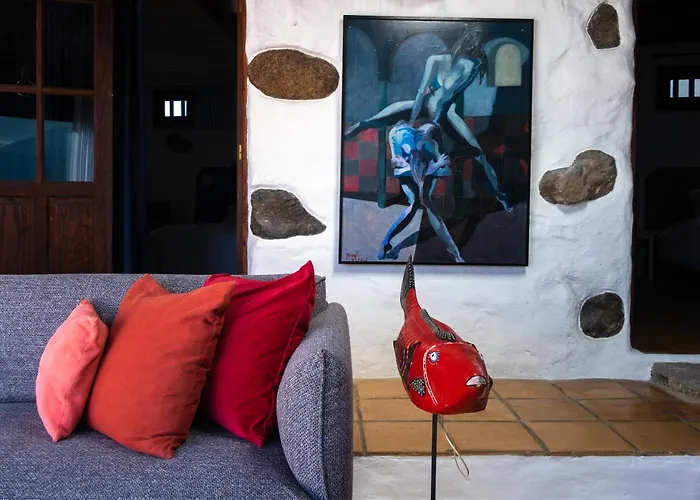 Σπίτι διακοπών Casa Lupe. Art-inspired Courtyard House In