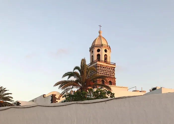 Casa Lupe. Art-inspired Courtyard House In * Teguise (Lanzarote)