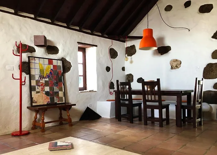 Casa Lupe. Art-inspired Courtyard House In * Teguise (Lanzarote)